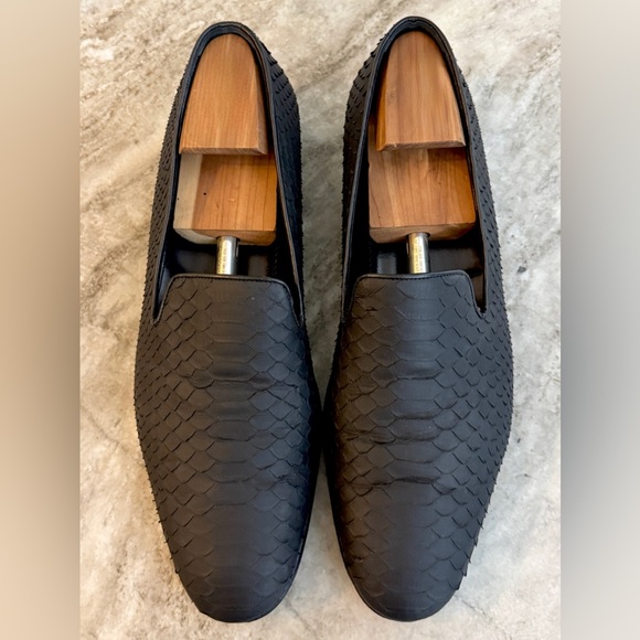 Manolo Blahnik Other - MANOLO BLAHNIK BLACK PYTHON SNAKE SKIN MARIO LOAFERS 12.5  US / 11.5 UK $1500